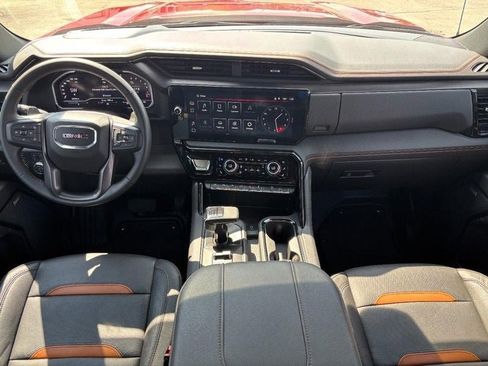 Used 2023 GMC Sierra 1500 AT4 w/ AT4 Premium Package image 11