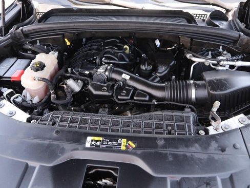 Used 2024 Jeep Grand Cherokee Altitude AWD/4WD image 28