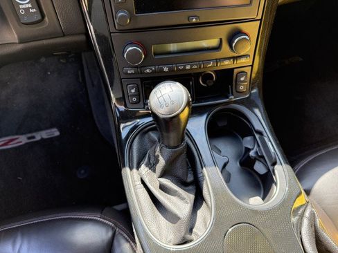 Used 2006 Chevrolet Corvette Z06 w/ Preferred Equipment Group image 10