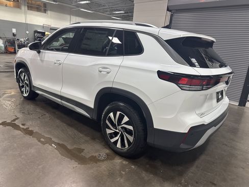 New 2026 Volkswagen Tiguan S image 5