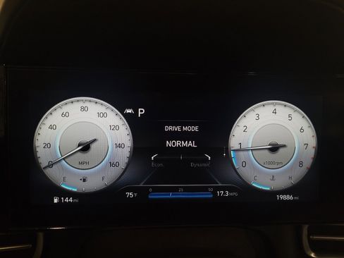 Used 2023 Hyundai Elantra SEL w/ Convenience Package FWD image 23