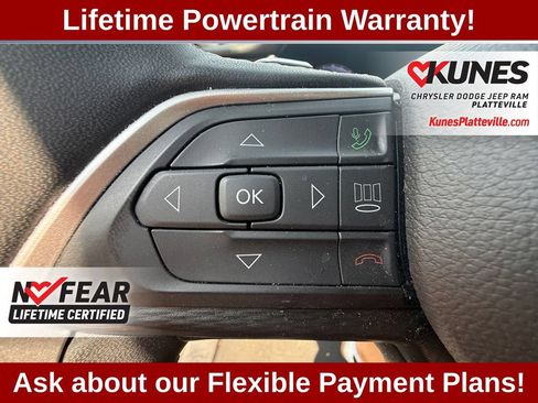 Used 2024 Jeep Grand Cherokee Altitude AWD/4WD image 16