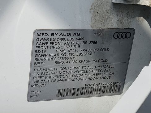 Used 2024 Audi Q5 2.0T Premium w/ Convenience Package AWD/4WD image 28