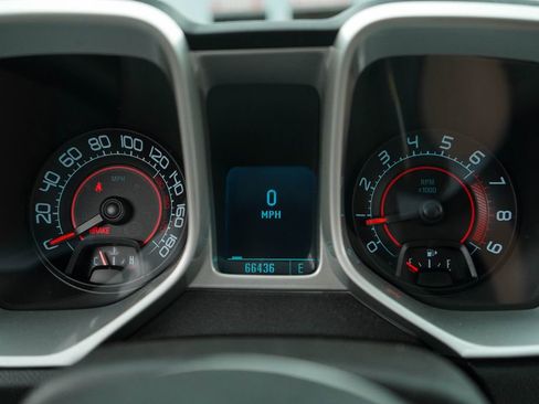 Used 2010 Chevrolet Camaro SS RWD image 26
