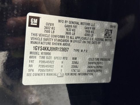 Used 2017 Cadillac Escalade ESV Platinum image 47