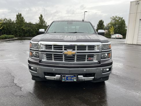 Used 2015 Chevrolet Silverado 1500 LTZ Z71 w/ LTZ Plus Package image 8