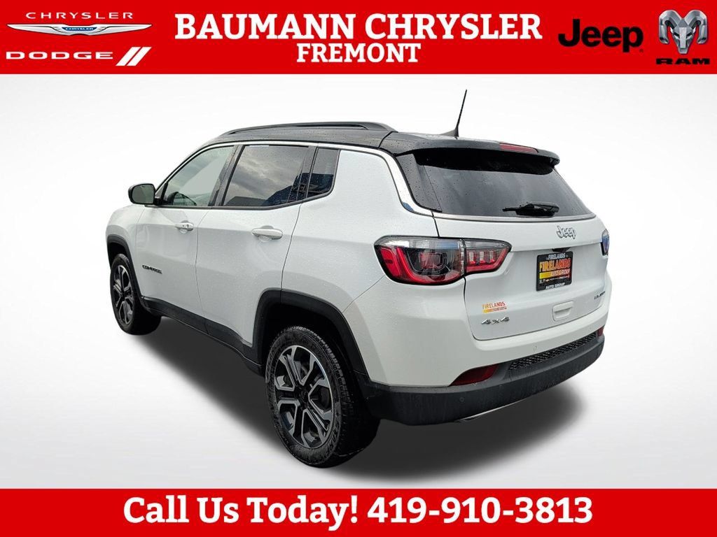 Used 2023 Jeep Compass Limited AWD/4WD image 5
