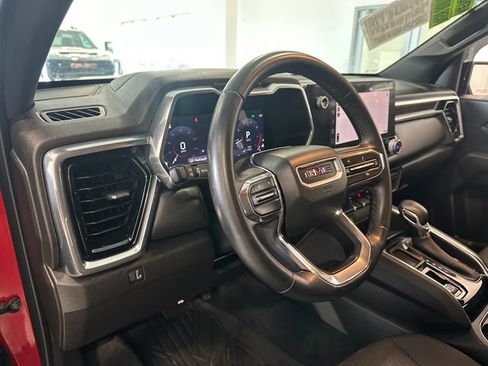 Used 2024 GMC Canyon Elevation w/ Convenience Package RWD image 8