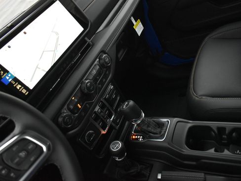 New 2026 Jeep Wrangler Unlimited Sahara image 23