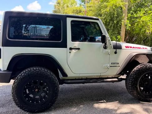 Used 2014 Jeep Wrangler Sport AWD/4WD image 4