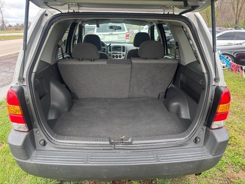 Used 2004 Ford Escape XLT AWD/4WD image 15