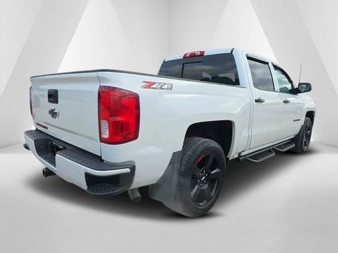 Used 2018 Chevrolet Silverado 1500 LTZ Z71 w/ Redline Edition image 5