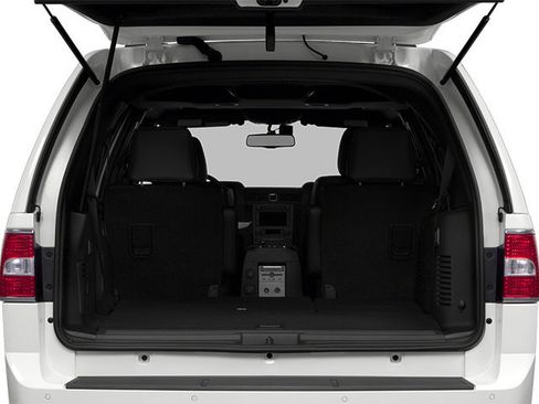 Used 2014 Lincoln Navigator 4WD image 15