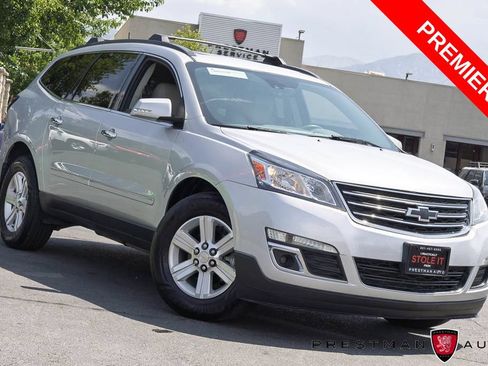 Used 2017 Chevrolet Traverse Premier AWD/4WD image 1