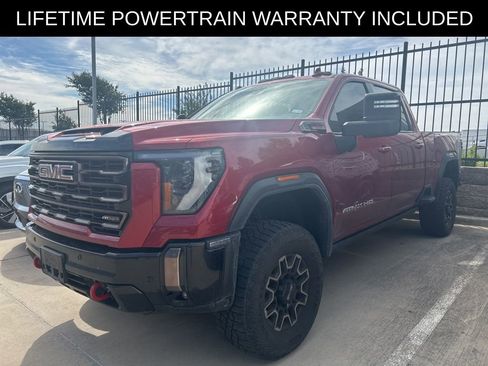 Used 2024 GMC Sierra 2500 AT4X image 3