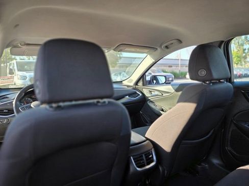 Used 2023 Chevrolet Malibu LT image 14