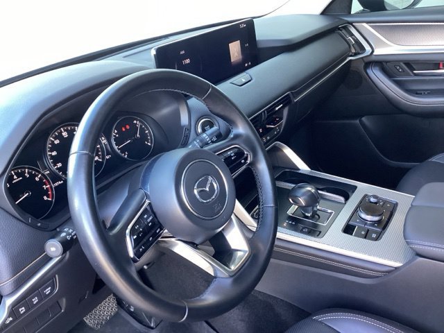 Certified 2025 MAZDA CX-70 3.3 Turbo w/ Preferred Package AWD/4WD image 28