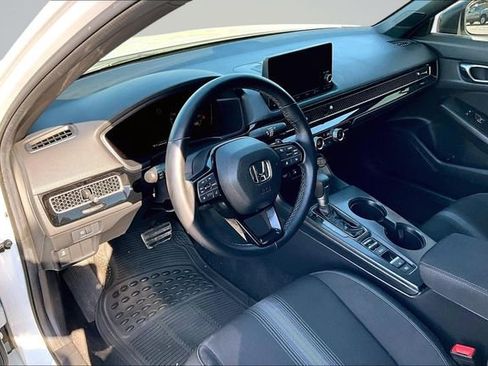 Used 2025 Honda Civic Sport image 16