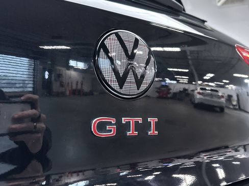 Used 2022 Volkswagen GTI SE w/ Black Wheel Package FWD image 23