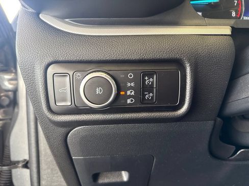 Used 2023 Ford Explorer XLT w/ Equipment Group 202A AWD/4WD image 16