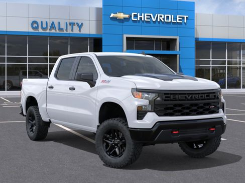 New 2026 Chevrolet Silverado 1500 Custom Trail Boss AWD/4WD image 7