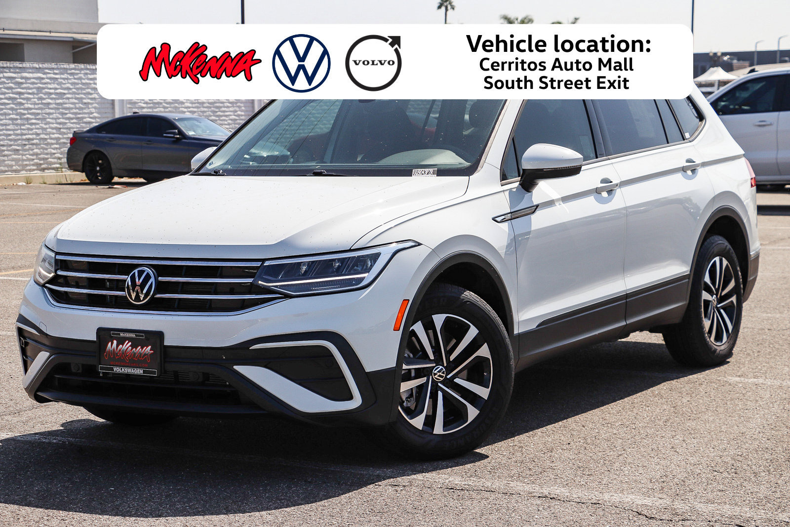 Used 2024 Volkswagen Tiguan S FWD image 1