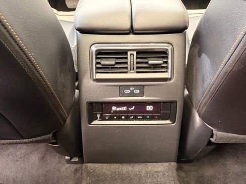 Used 2024 MAZDA CX-90 Plug-In Hybrid w/ Premium Pkg AWD/4WD image 18