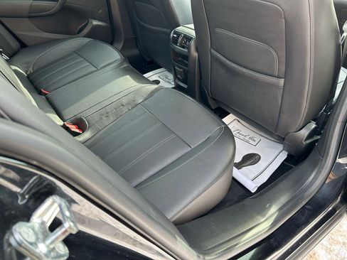 Used 2011 Buick Regal CXL w/ RL3 Preferred Equipment Group image 11