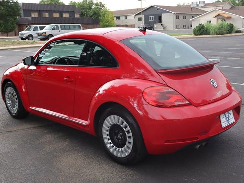 Used 2016 Volkswagen Beetle 1.8T SE image 8