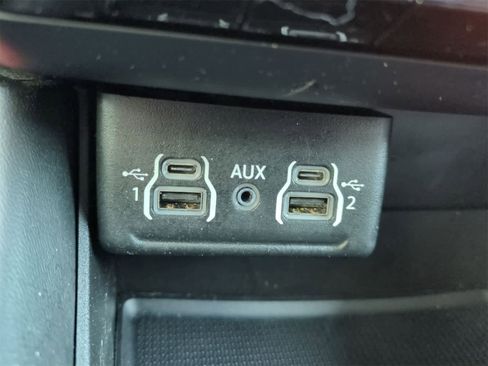 Used 2022 Dodge Durango GT image 30