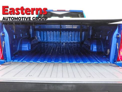 Used 2022 Chevrolet Silverado 1500 Custom image 9