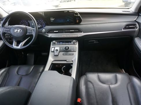 Used 2022 Hyundai Palisade SEL w/ Premium Package FWD image 6