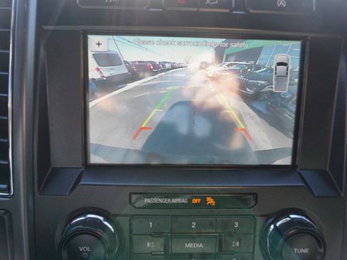 Used 2019 Ford F150 XLT w/ Equipment Group 302A Luxury image 25