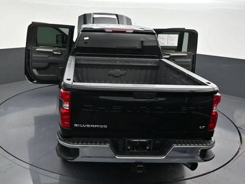 Used 2025 Chevrolet Silverado 2500 LT image 35