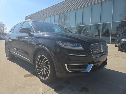 Used 2019 Lincoln Nautilus Reserve image 1