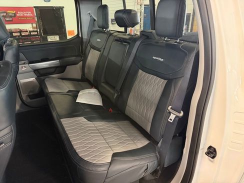 Used 2023 Ford F350 Limited w/ FX4 Off-Road Package AWD/4WD image 9