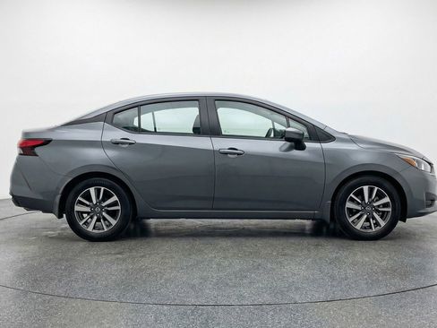 Used 2025 Nissan Versa SV FWD image 11