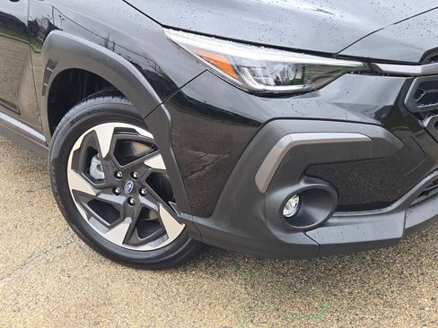 Used 2024 Subaru Crosstrek 2.5i Limited w/ Crosstrek Mirror Package AWD/4WD image 3