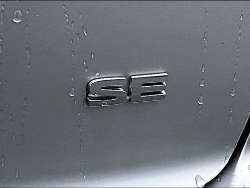 Used 2024 Mitsubishi Eclipse Cross SE image 22