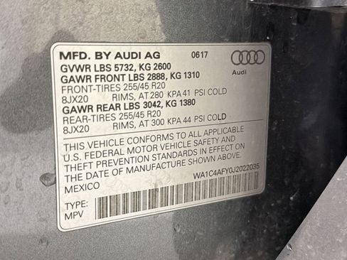 Used 2018 Audi SQ5 Prestige w/ Prestige Package AWD/4WD image 14