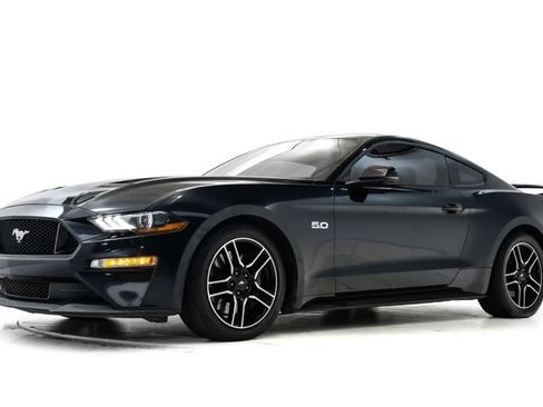 Used 2021 Ford Mustang GT Premium w/ Equipment Group 401A RWD image 8