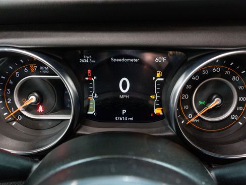 Used 2023 Jeep Gladiator Overland image 26