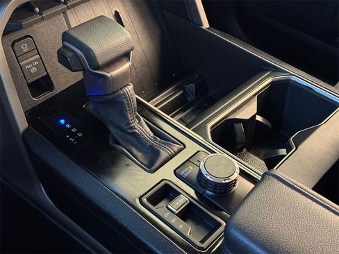 Used 2024 Toyota Tundra SR5 image 22