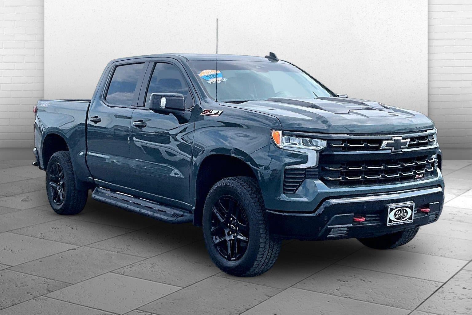Used 2025 Chevrolet Silverado 1500 LT Trail Boss w/ LT Trail Boss Premium Package AWD/4WD image 1