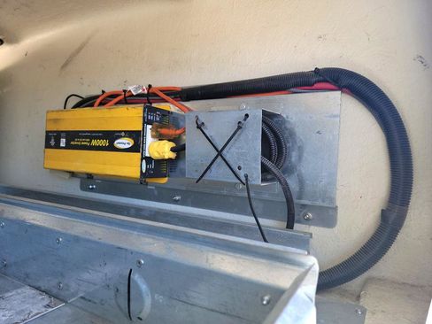 Used 2013 Chevrolet Silverado 2500 W/T image 37