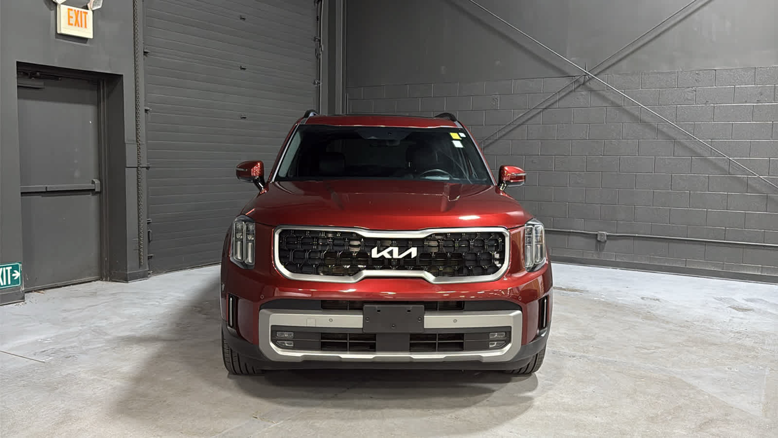 Used 2023 Kia Telluride SX Prestige X-Line AWD/4WD image 2