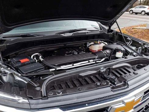 Used 2023 Chevrolet Silverado 1500 LT image 32