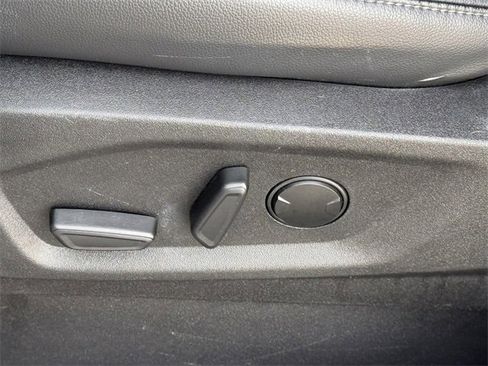 Certified 2023 Ford Edge SEL w/ Convenience Package image 7