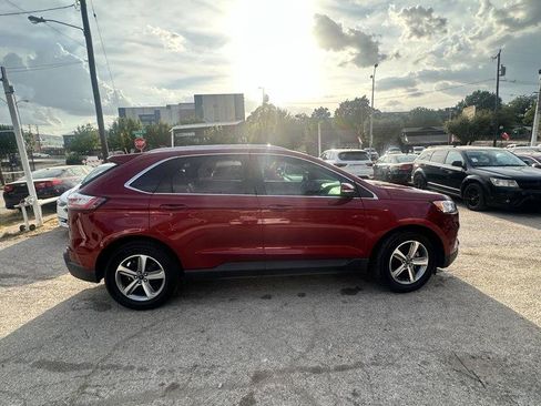 Used 2019 Ford Edge SEL w/ Equipment Group 201A FWD image 7
