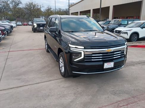 Used 2025 Chevrolet Tahoe LT image 6